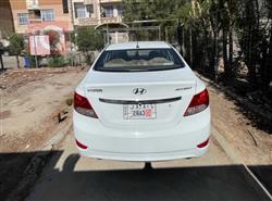 هیوندای ئەکسنت